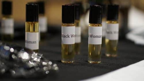 BLACK WOMAN OIL (FRAGRANCED BODY OIL)